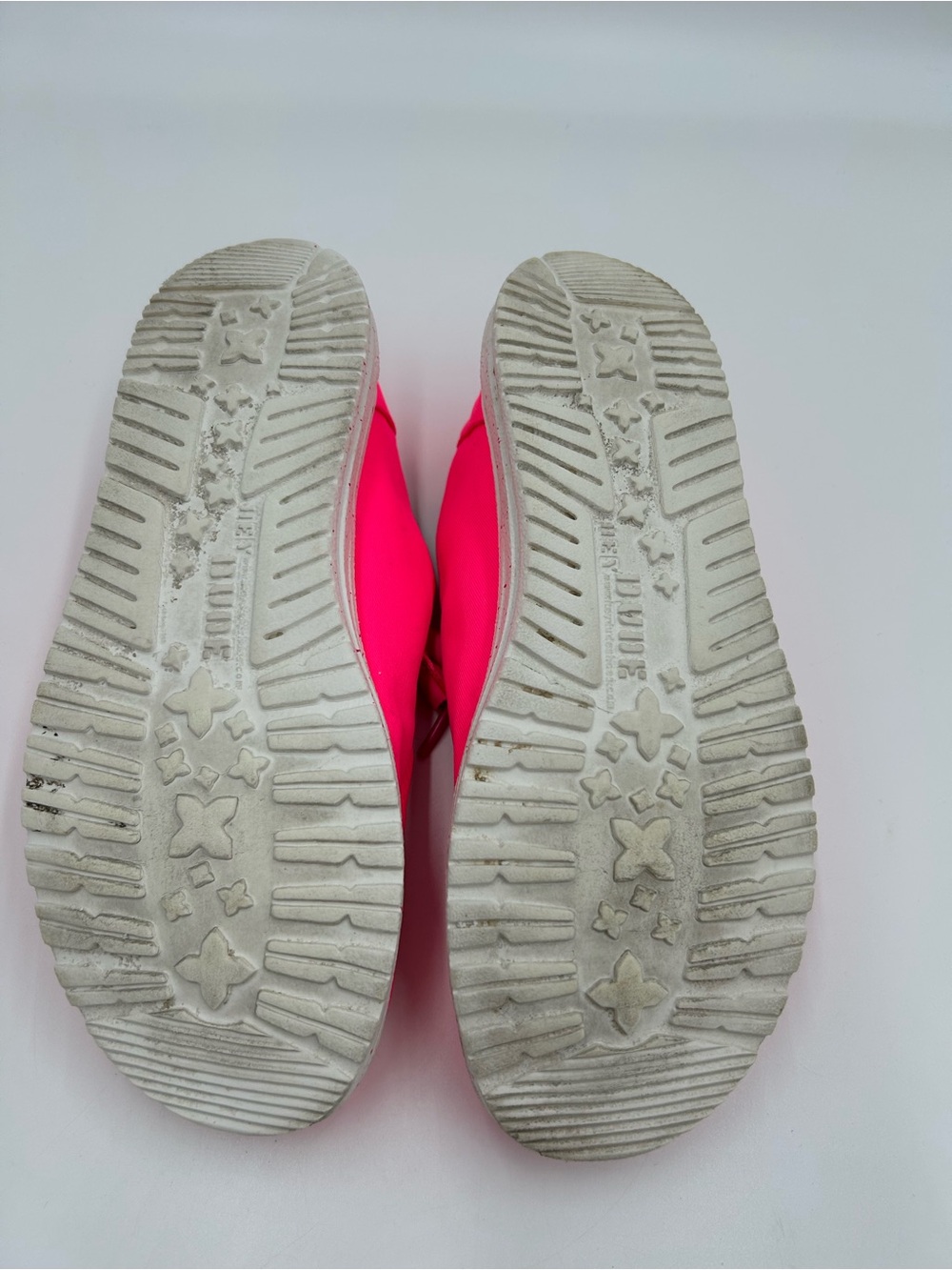 Hey Dude Women's Moccasins in Neon Pink 8 - Picture 6 of 7